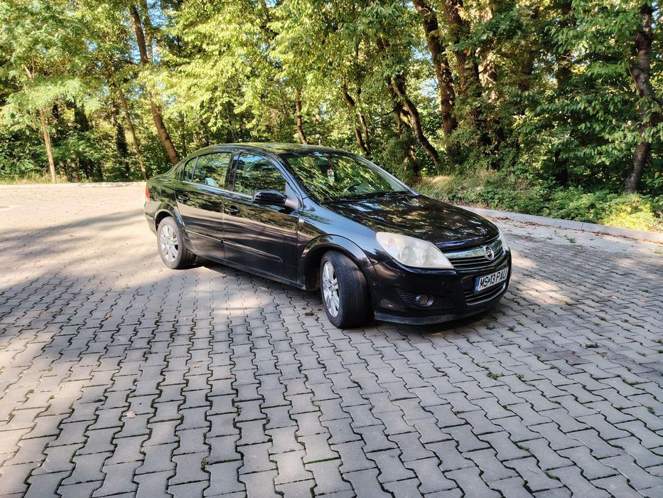 Opel Astra H Sedan 2008