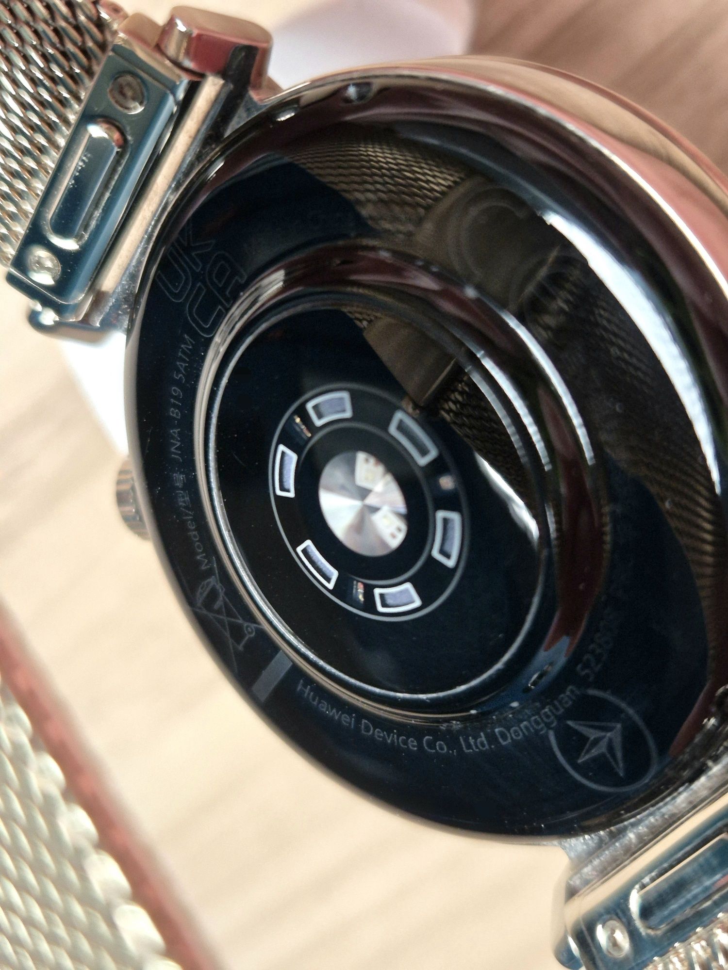 HUAWEI WATCH GT 5 Gold с гаранция 
H