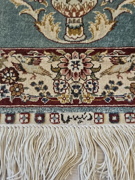 Килим Hereke Копринено искустово.