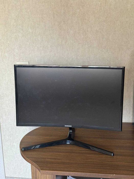 Игровой/рабочий ПК (4060TI) + 2 монитора + геймпад + микрофон + кресло