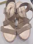 Sandale marimea 40