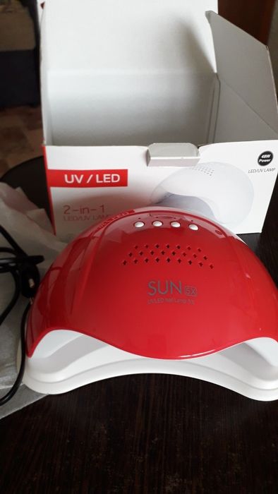 Продам новую лампу для наращивания ногтей