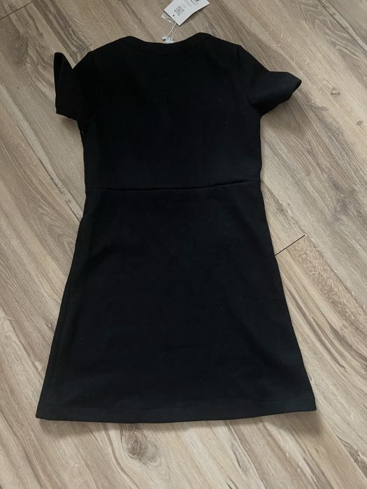 Красиви официални рокли за повод