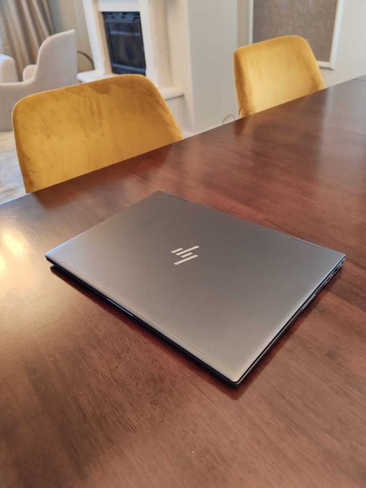 Laptop 2in1 (e si tableta) HP ENVY x360 - windows, office+baterie noua