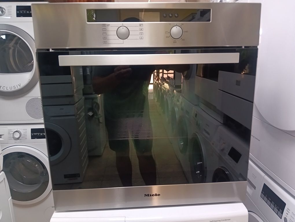 Иноксова фурна за вграждане Миеле Miele   24 месеца гаранция!