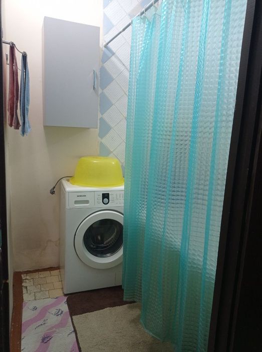 Izza Tokzor"Kamchatka" mahallasi 2 xona sotiladi