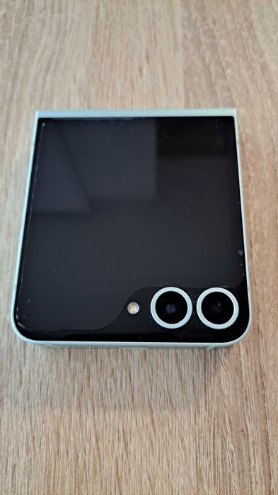 Смартфон Samsung Galaxy Z Flip6, 12GB RAM, 256GB, 5G, Mint