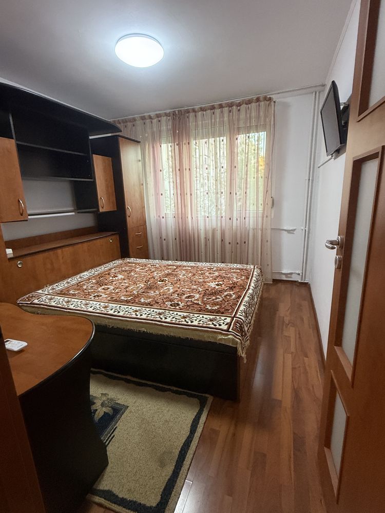 Apartament 2 camere de vanzare decomandat Sector 3