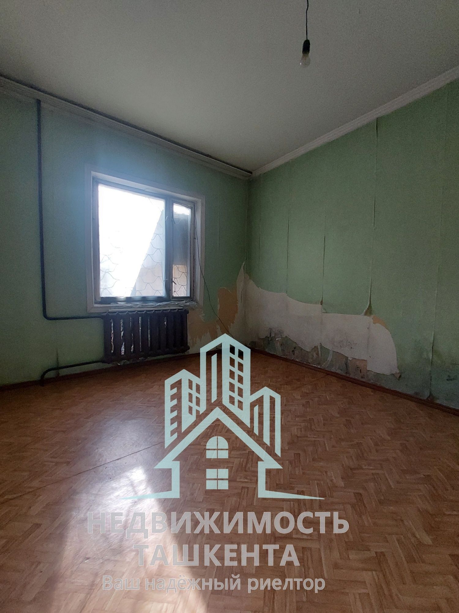 Продаётся 4-комнатная квартира в Сергелийском районе