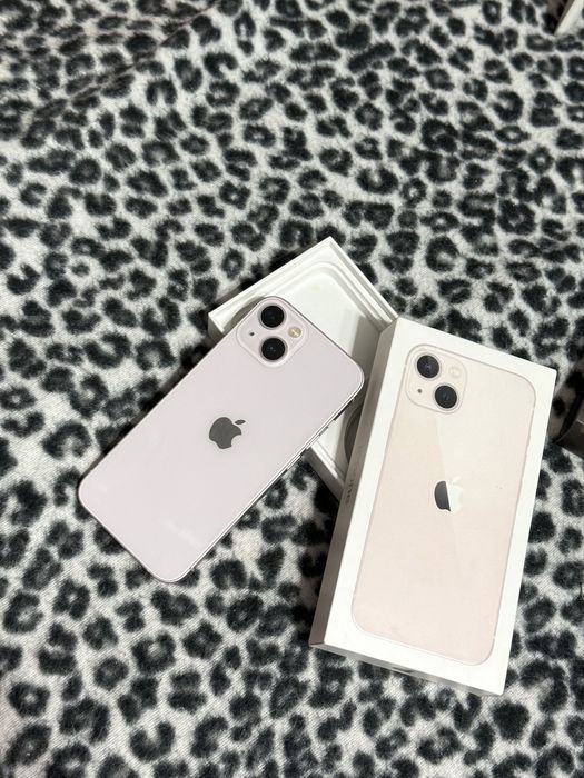 iPhone 13-128GB pink