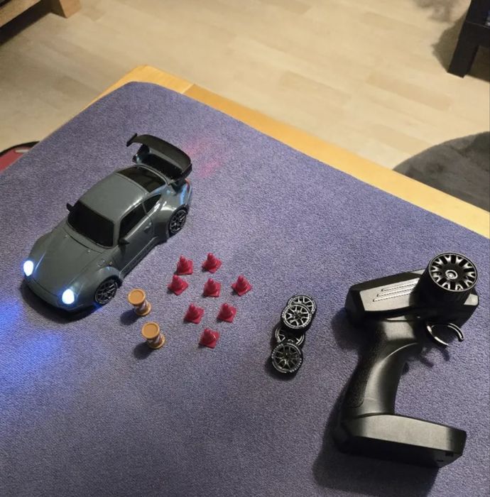 Masinuta cu acumulator drifturi