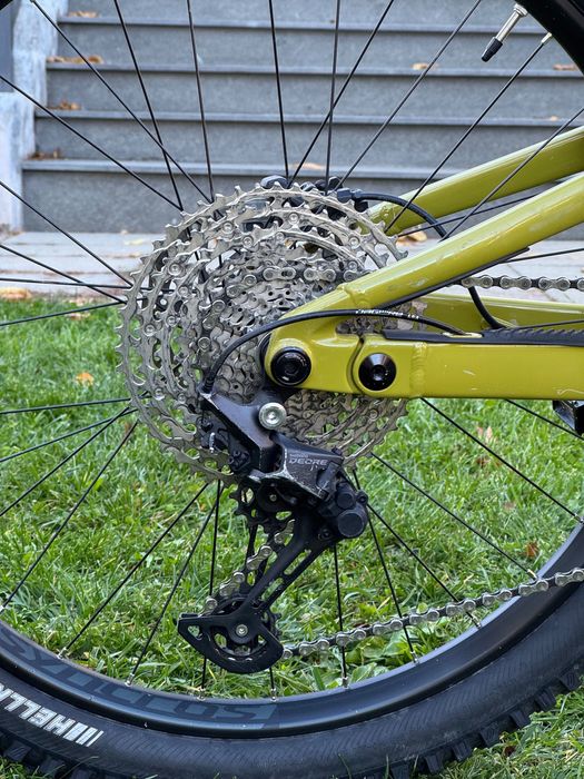 Vand Scott Ransom 26”, ful suspension
Bonus: cască O’Neill inclusă .