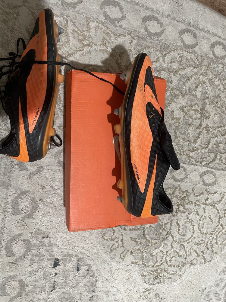 Hypervenom бутсы
