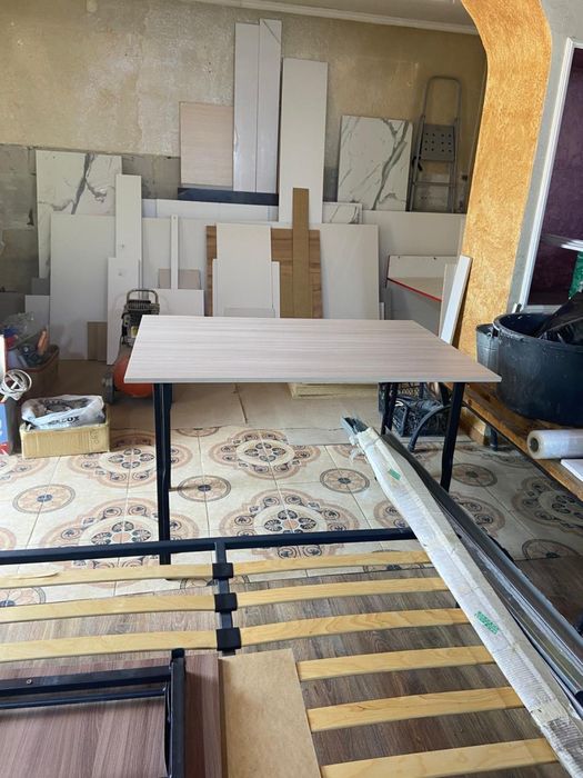 Стол кухонные обеденные