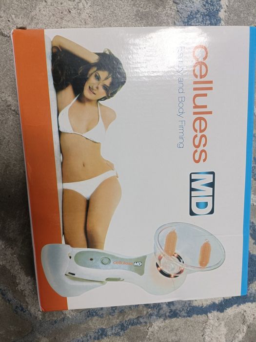 Aparat de masaj pentru celulita cu vid