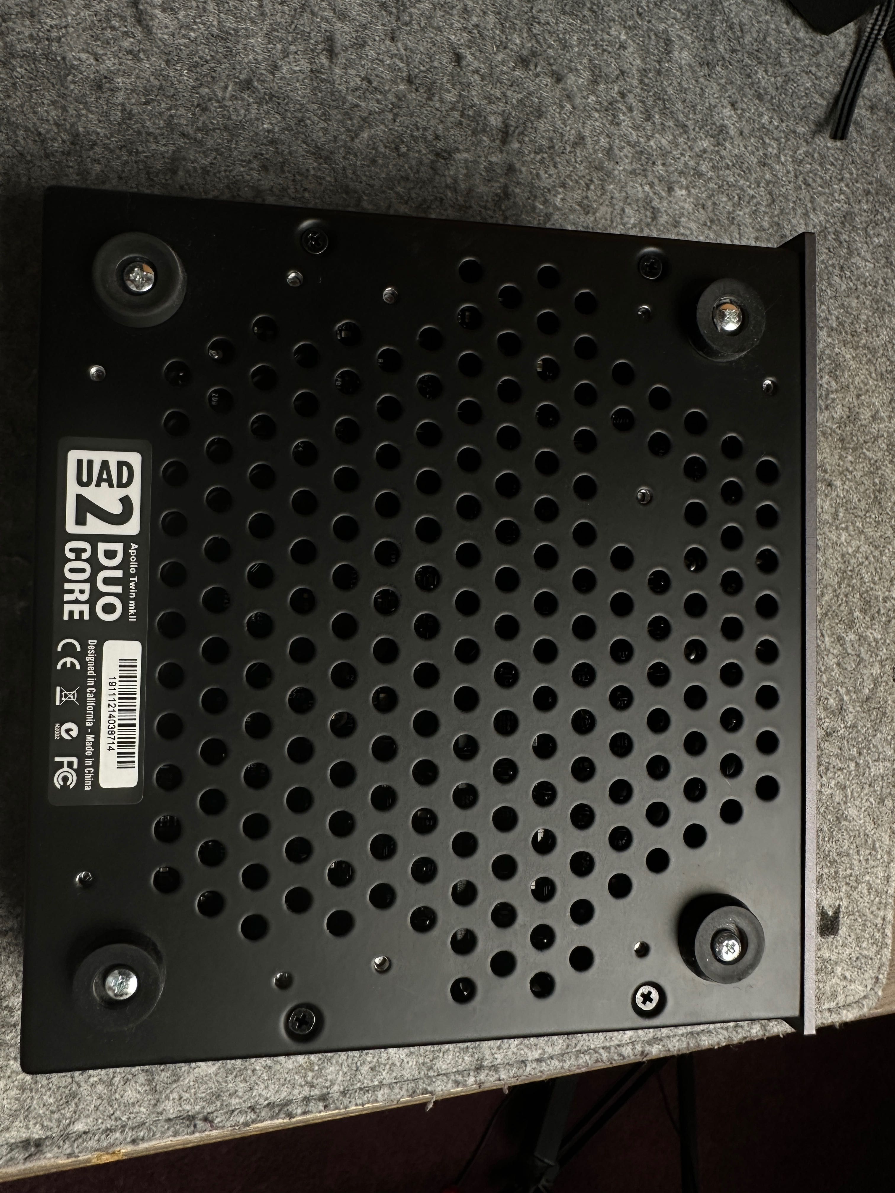 Universal Audio Apollo Twin Duo Като Нов С Кутия