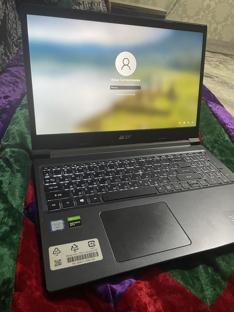 Ноутбук игровой Acer aspire 7