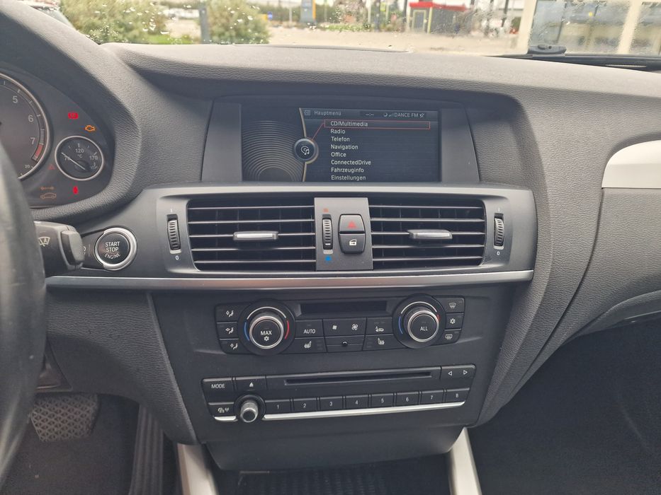 BMW X3 20i x-Drive - Motor Defect - 19" - Navi Profesional - Piele