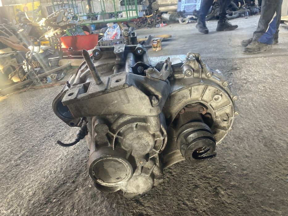 Seat alhambra 2009 година 2.0tdi 6 скорости Скоростна Кутия