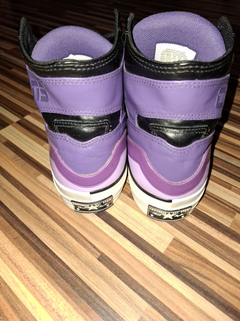 Маратонки на Converse