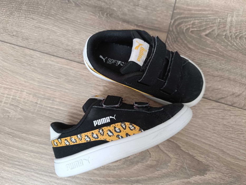 Adidasi / Tenisi PUMA copii, marimea 24