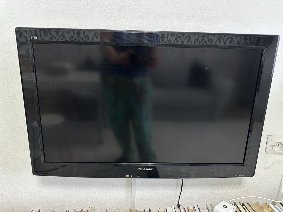 Телевизор Panasonic в рабочем, отличном состоянии. Цена 20.000 тг