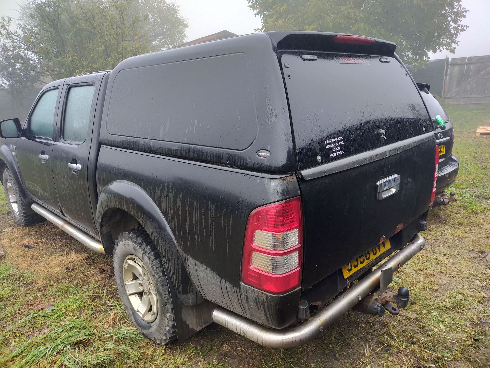 Dezmembrez Ford ranger 2.5 an 2009