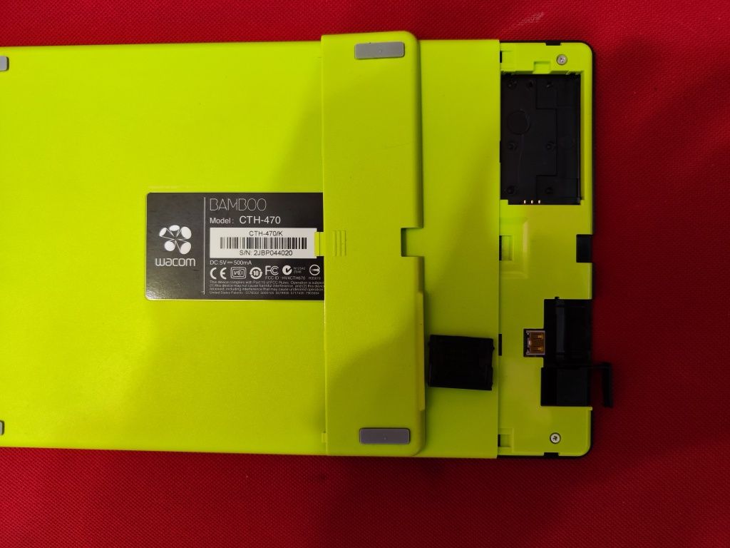 Графичен таблет bamboo wacom CTH-470