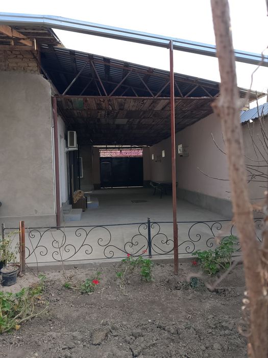 Аранчада ховли сотилади