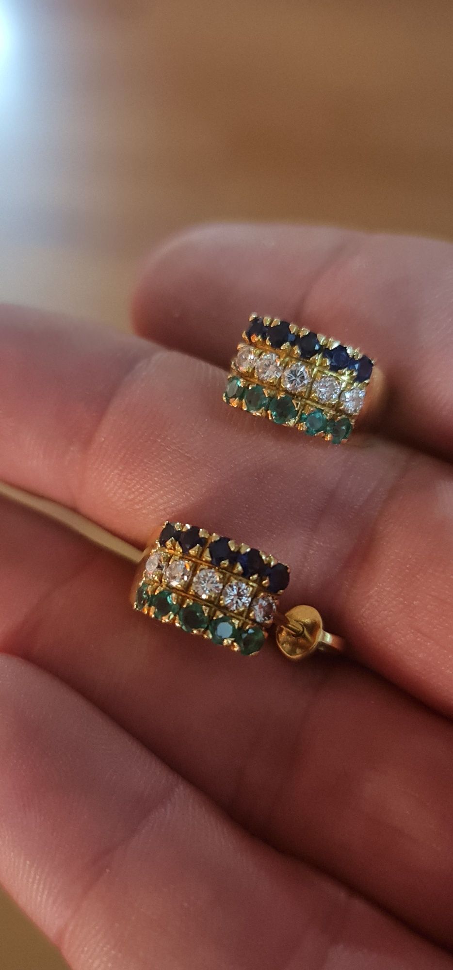 Cercei aur 18k diamante,smaralde si safire naturale