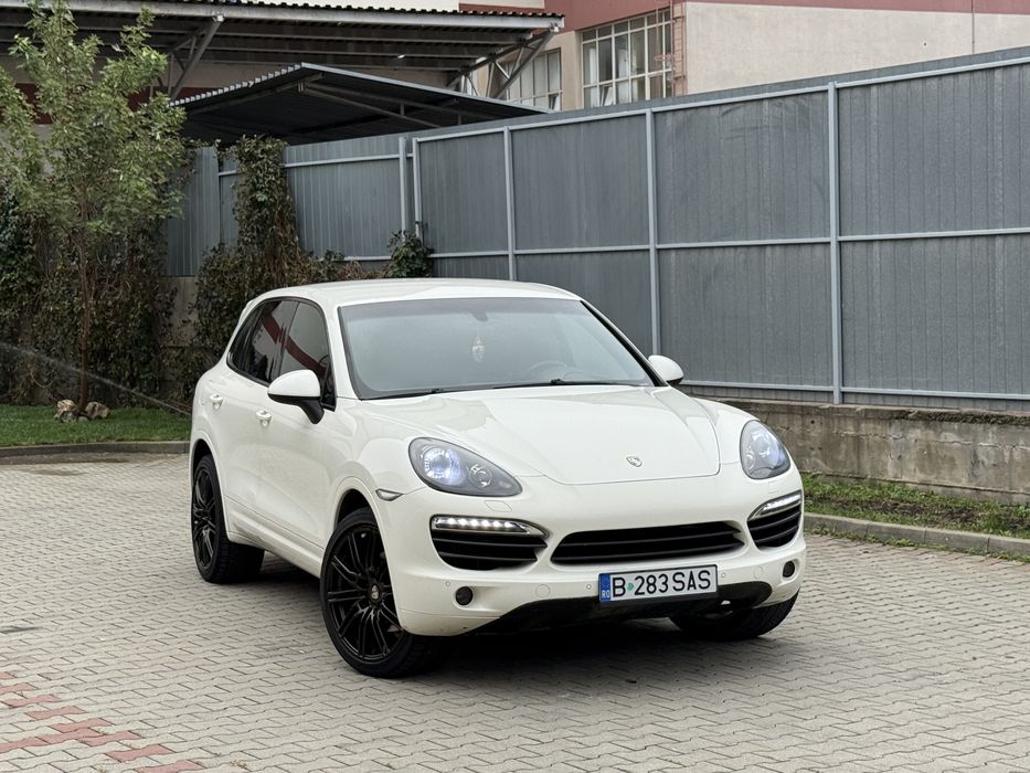 Porsche Cayenne-3.0d-240Cp-E5-2011-Navi-Piele-Variante