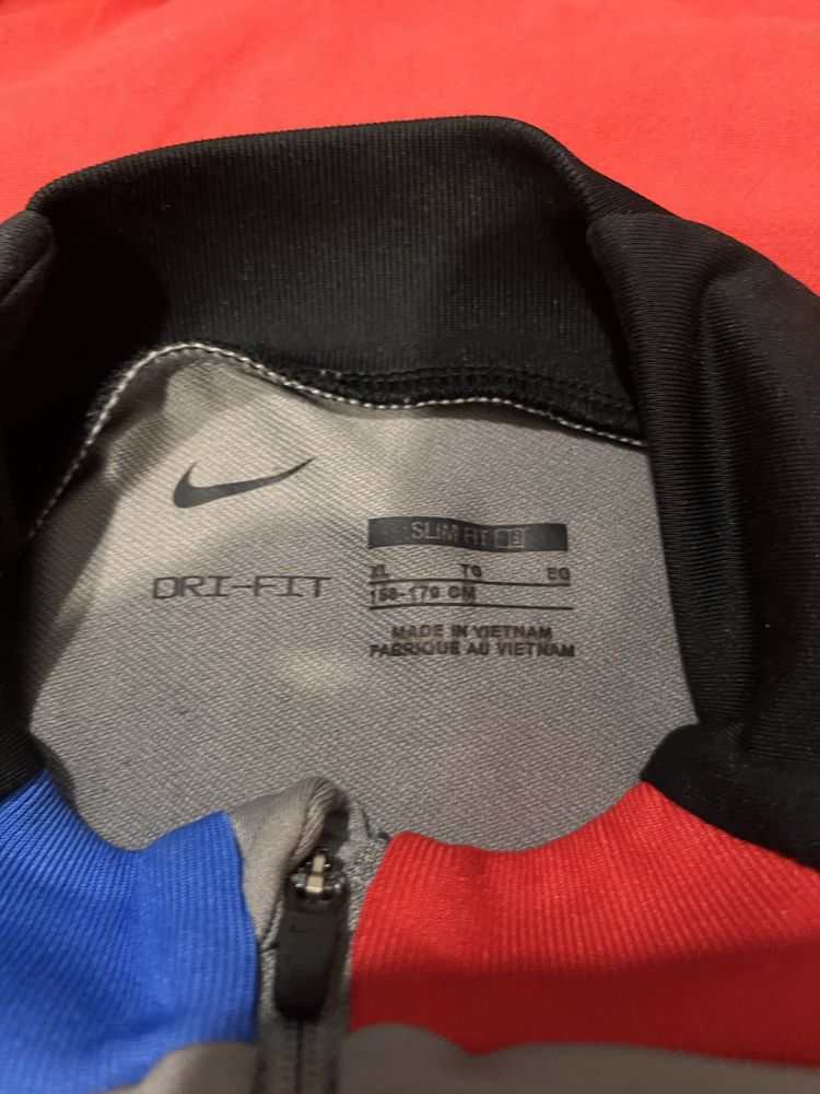 Barca dri fit блуза