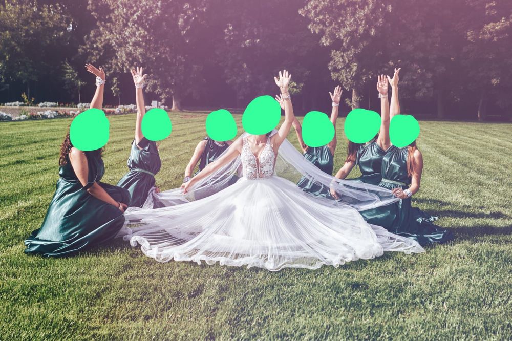 Vand rochie de mireasa