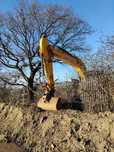 JCB 220X Excavator JCB 220X, 66.000 euro plus tva 24775 kg