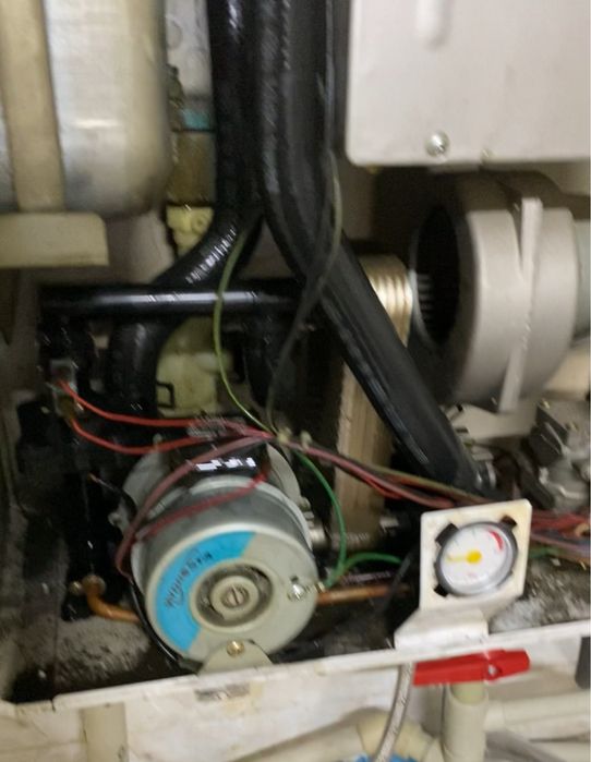 Газовый котел по запчастям