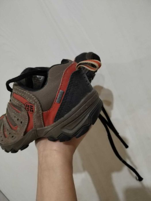 Оригинални детски  туристически обувки Columbia,боти Carrera