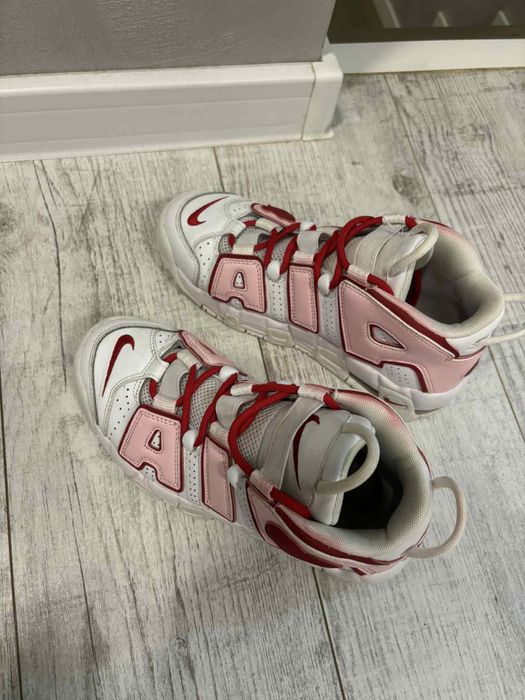 Маратонки Nike Air more uptempo love