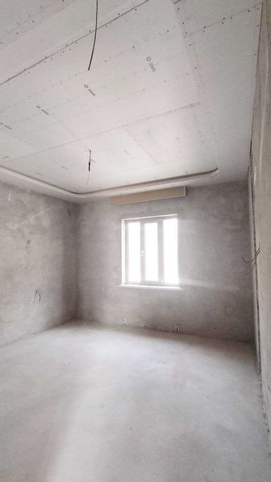 КОТТЕДЖЛАР 80% битган  6 хона 2 этаж 2.8 сотик Чистовой  ТТЗдан 1.5 км