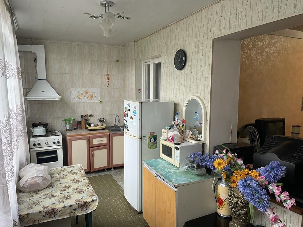 Продам квартиру Юнусабад 18; 2*3/4/4. СРОЧНО!!! (СОБСТВЕННИК)