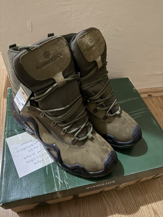 Мъжки обувки не са носени не ми станаха