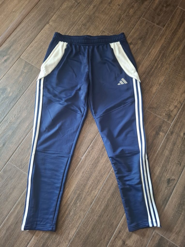 Долнище Adidas L