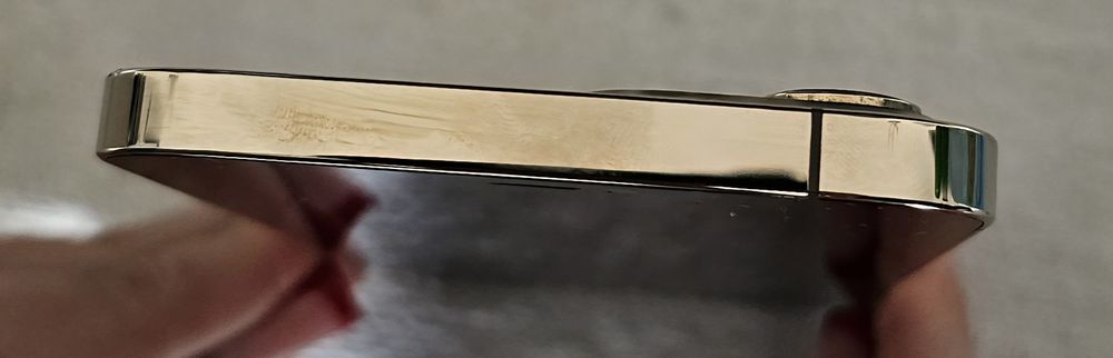 Vând iPhone 12 Pro Max – 128 GB, Gold – Ca nou!