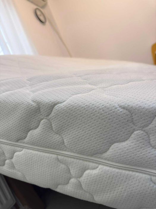 Saltea spuma ortopedica 160x200 + topper 3 cm – Stare excelenta