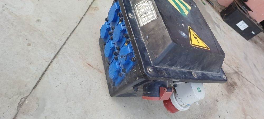 Vând organizatoare electrice!!