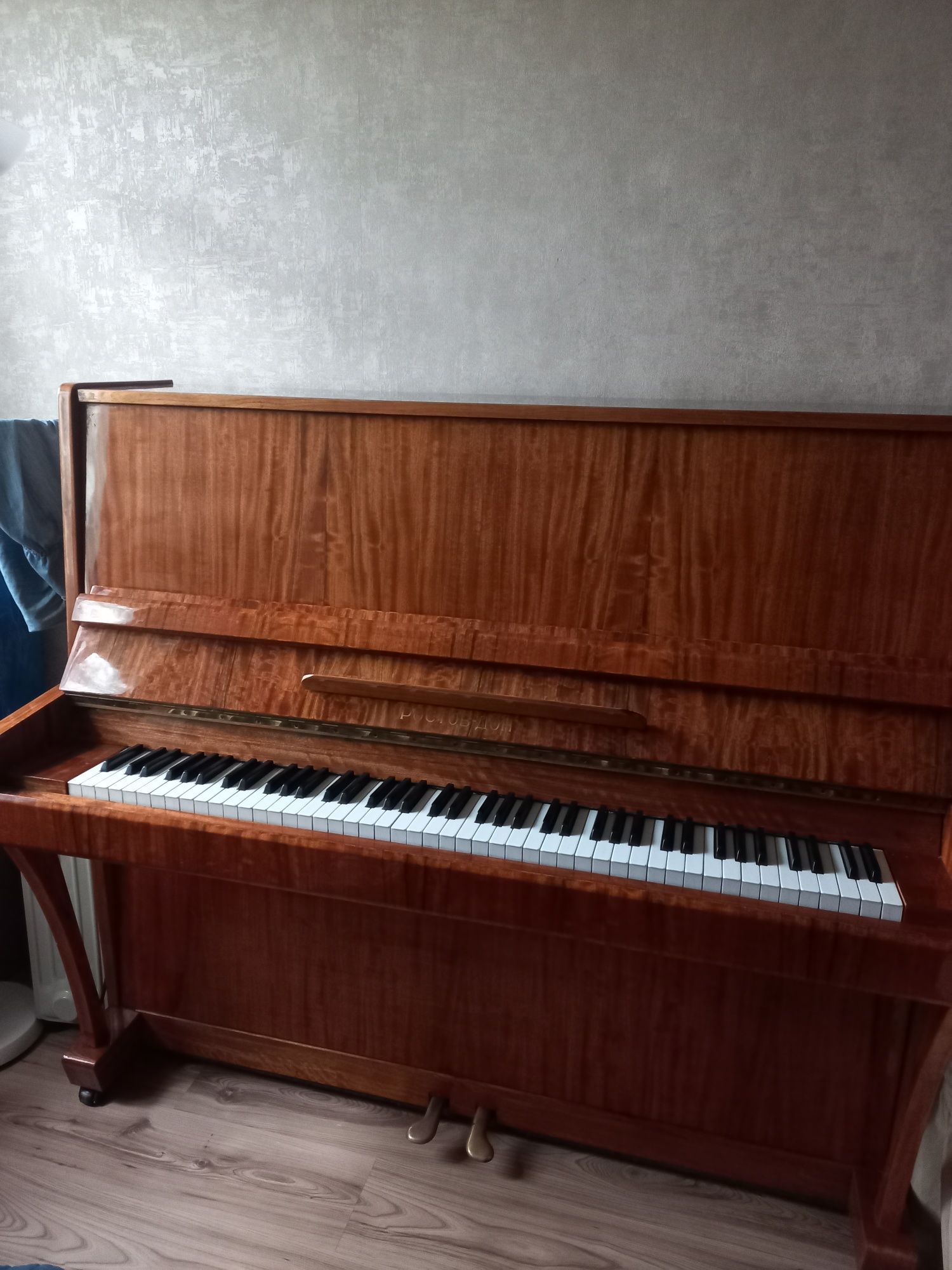Продам пианино Ростов-Дон