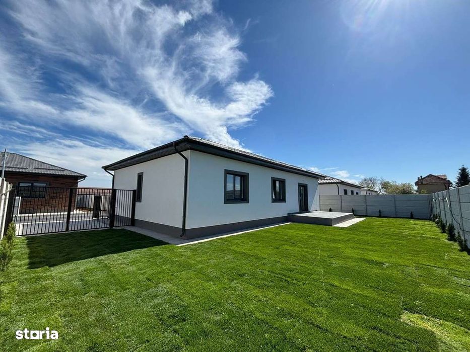 Casa singulara, 4 camere , teren 380 mp , Bragadiru