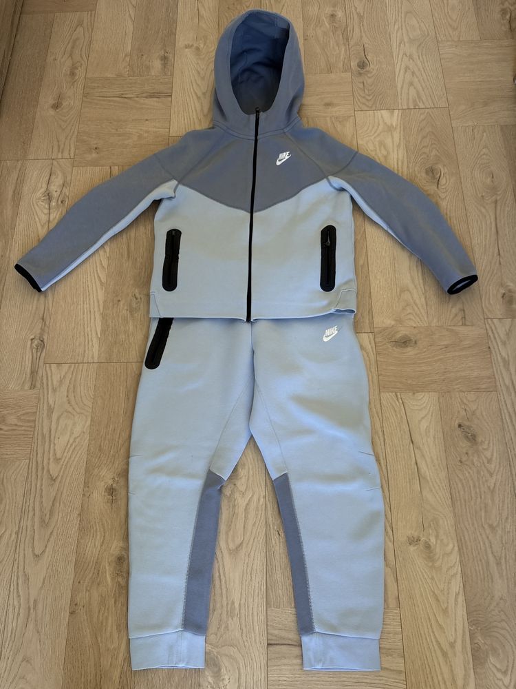 158-170см. (XL) момчешки nike tech
