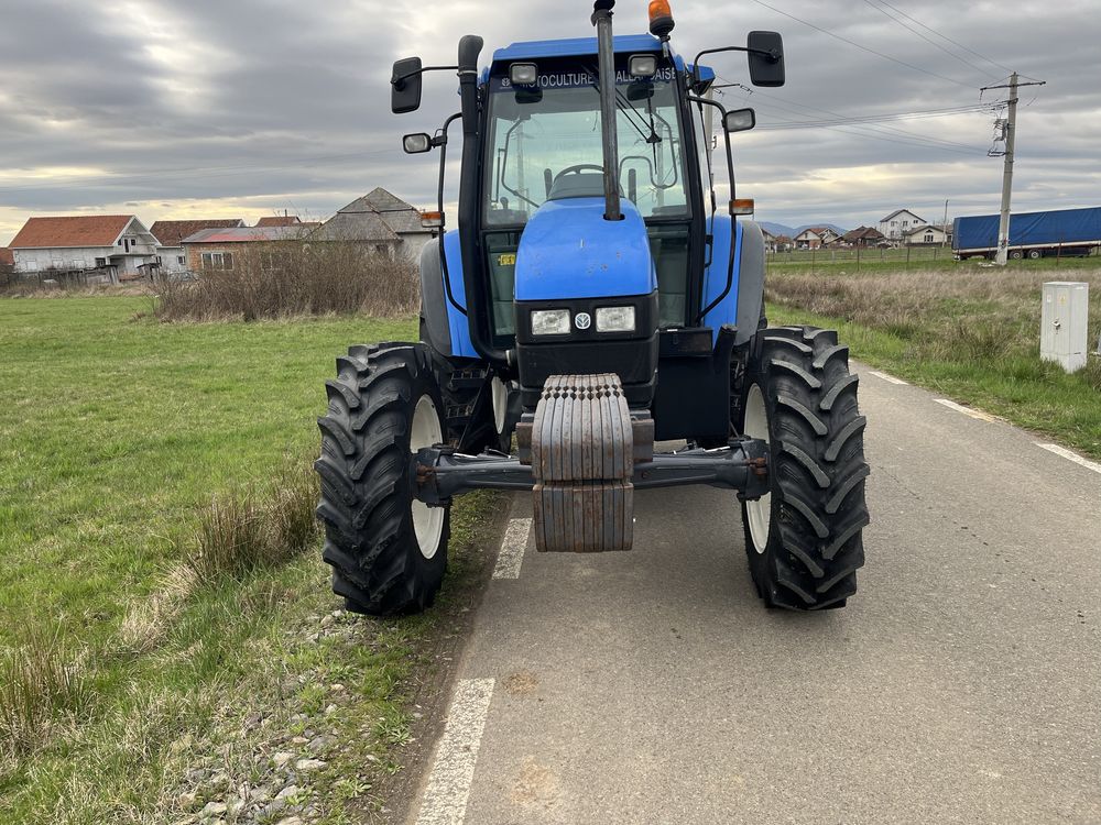 Tractor new holland