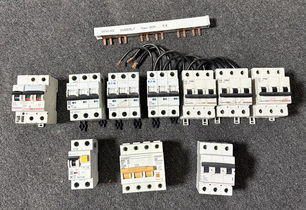 Sigurante trifazice 32a, 40a, 63a, moller, legrand, eaton, bticino