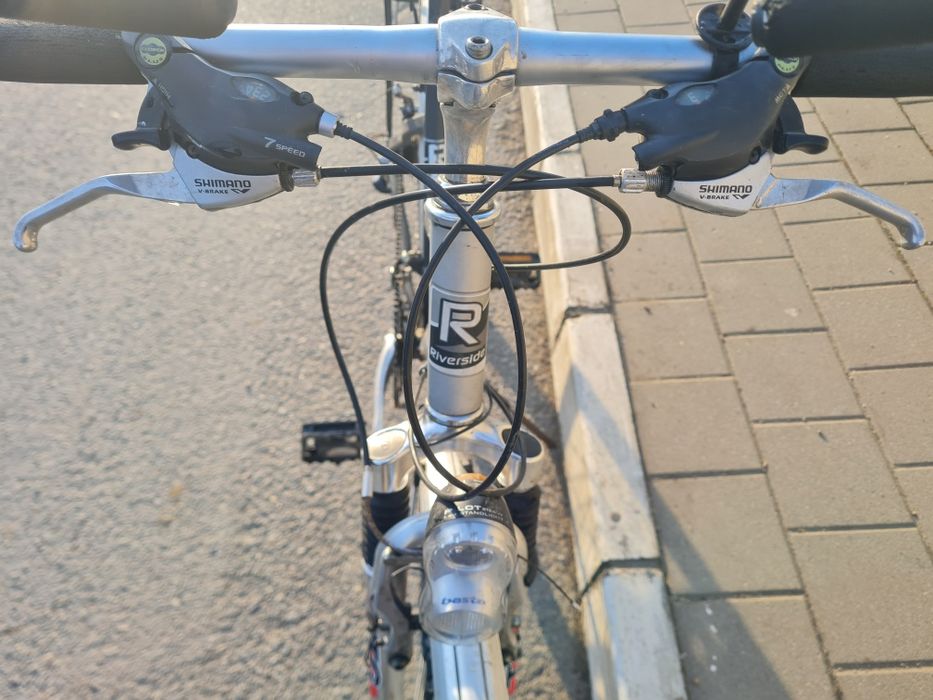 Bicicletă Riverside 28 dinam butuc